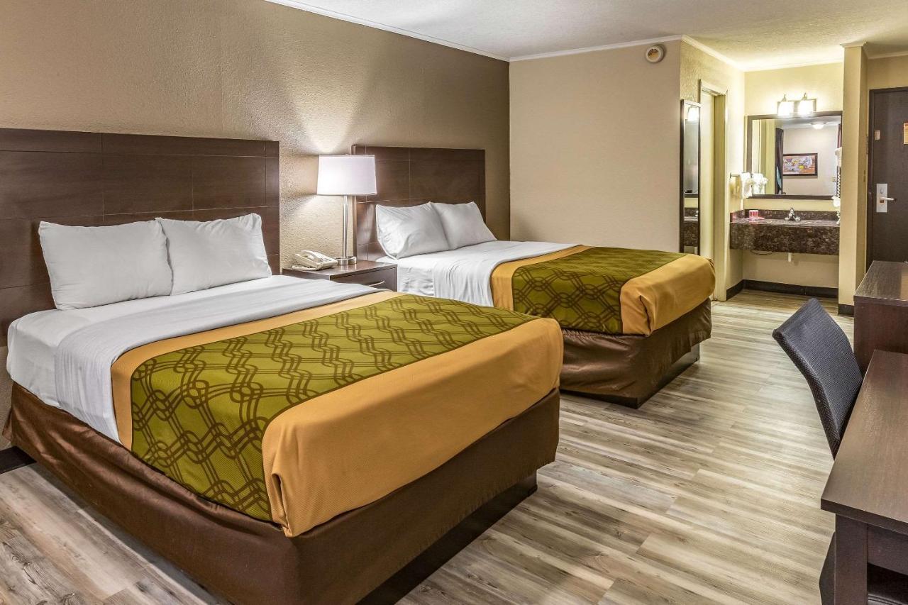 Hotel Econo & 2*